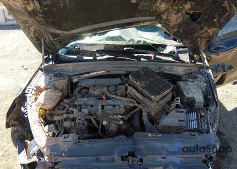 2022 Kia K5 Gt-Line z USA, uszkodzony, nr VIN 5XXG64J21NG154727